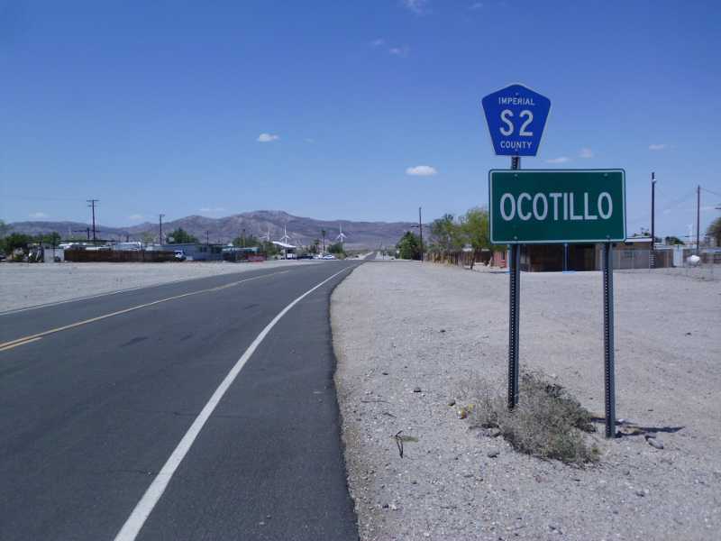 main street Ocotillo