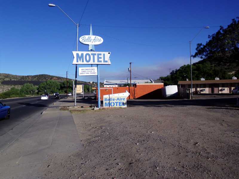 Belle Aire Motel