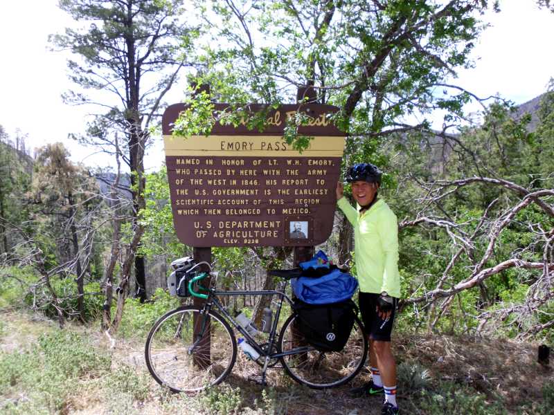 Emory Pass sign