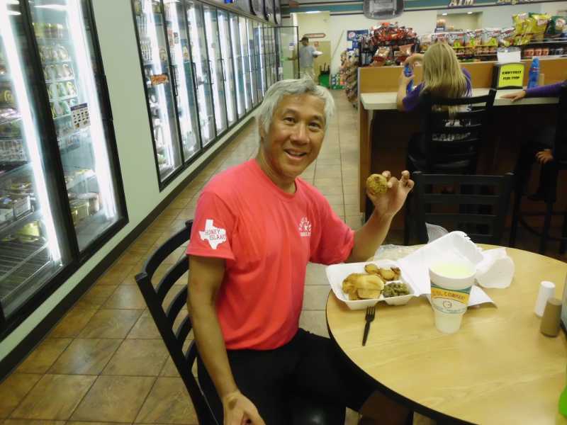 lunch plate at Fuel Stop