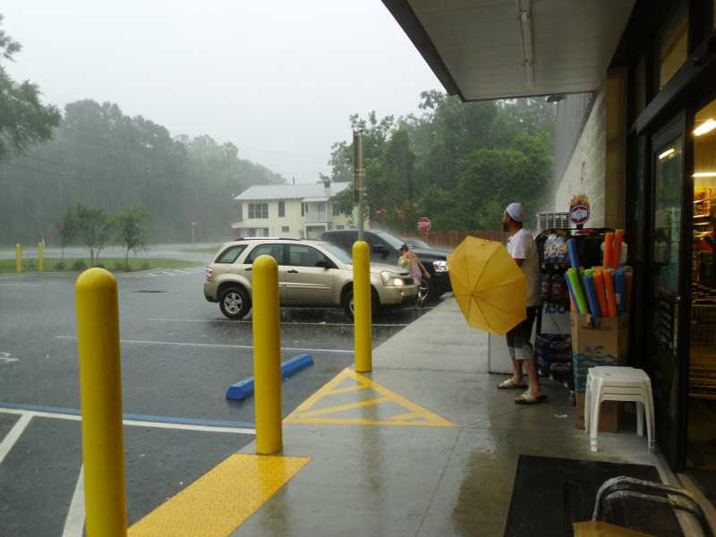 shelter at Dollar General