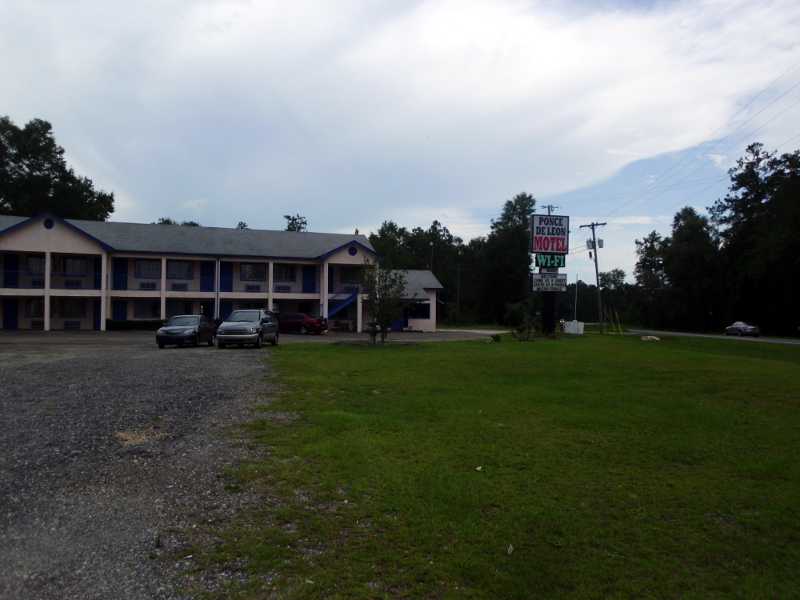 Ponce de Leon Motel